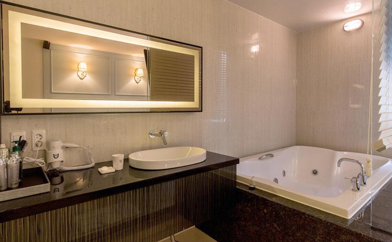 Haeundae Gary Cooper Hotel Busan Exterior photo