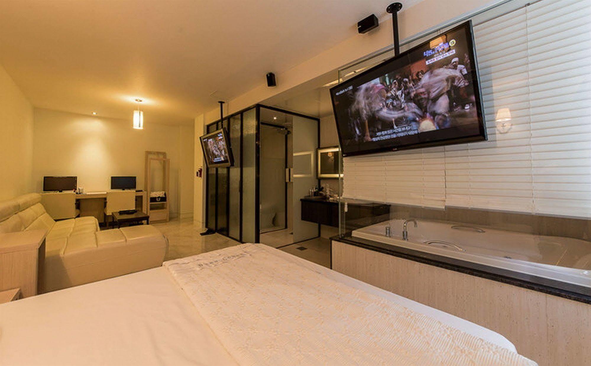 Haeundae Gary Cooper Hotel Busan Exterior photo